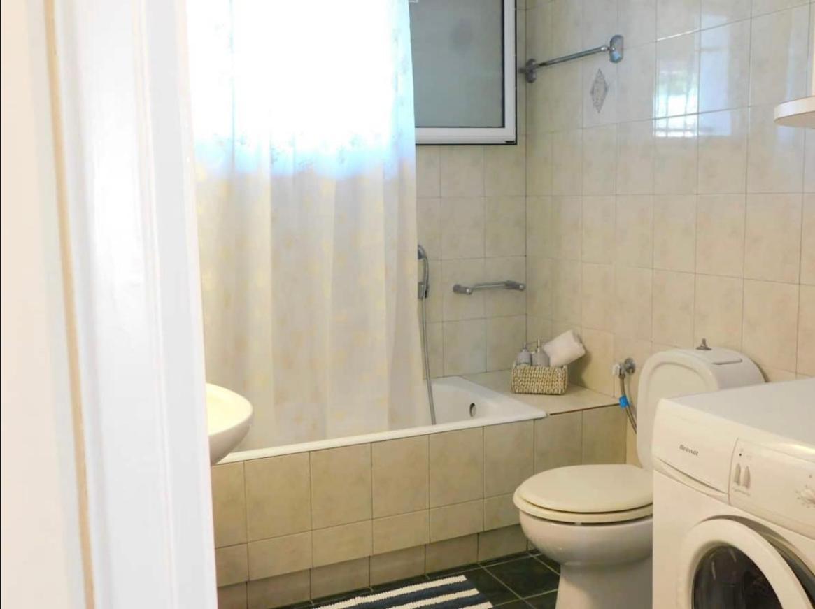Nirvana Guest House Vasilitsion Luaran gambar