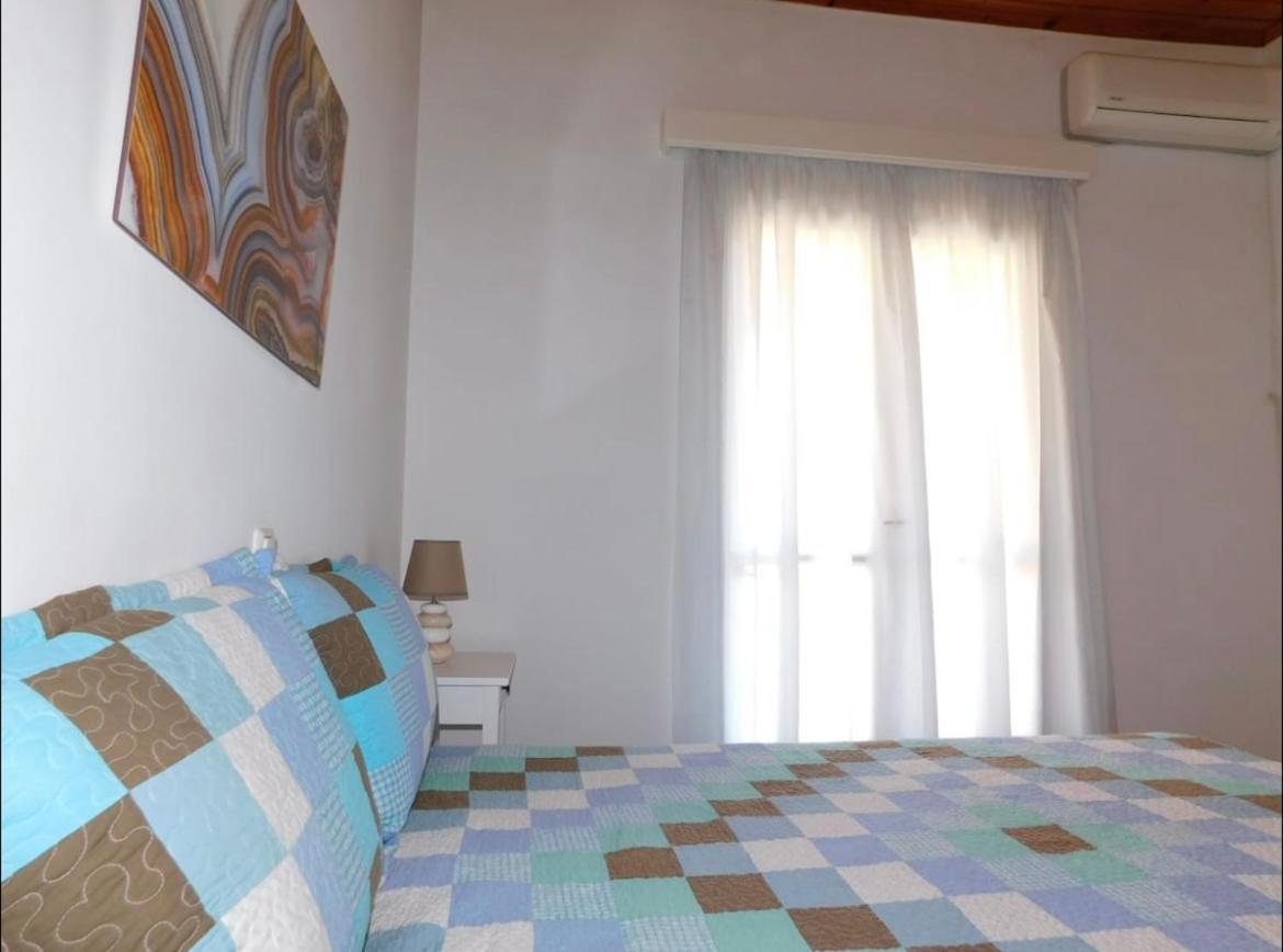 Nirvana Guest House Vasilitsion Luaran gambar